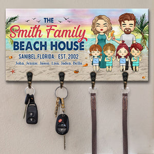 Family Beach House - - Personalized Key Hanger, Key Holder - Gift For Couples, Husband Wife