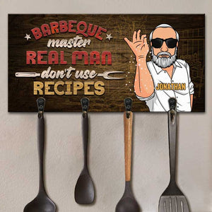 Mr Good Lookin' Is Cookin' - Personalized Key Hanger, Key Holder - Gift For Dad, Grandpa