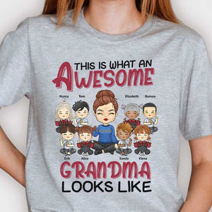 This Is What An Awesome Grandma Looks Like - Gift For Mom, Grandma - Personalized Unisex T-shirt, Hoodie