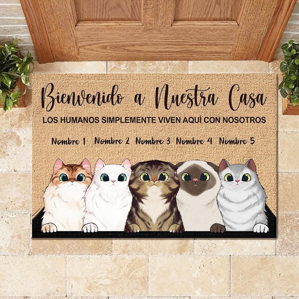 Bienvenido A Mi Casa Spanish - Funny Personalized Cat Decorative Mat.