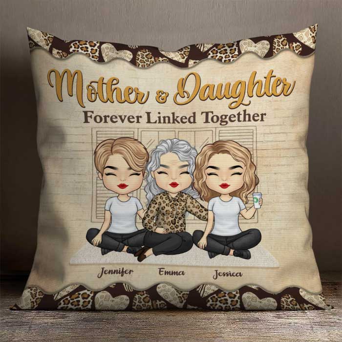 Gift for Mama From Daughter, Gift for Mama to Be, Mama Gifts From Son,  World's Best Mama Pillow, Mama Gift, Throw Pillow, Mama Cushion 