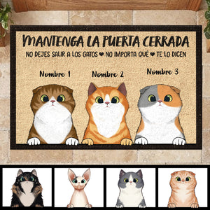 Mantenga La Puerta Cerrada Spanish - Funny Personalized Cat Decorative Mat.